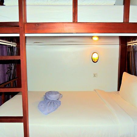 Darling Pub Hostel Siem Reap Extérieur photo