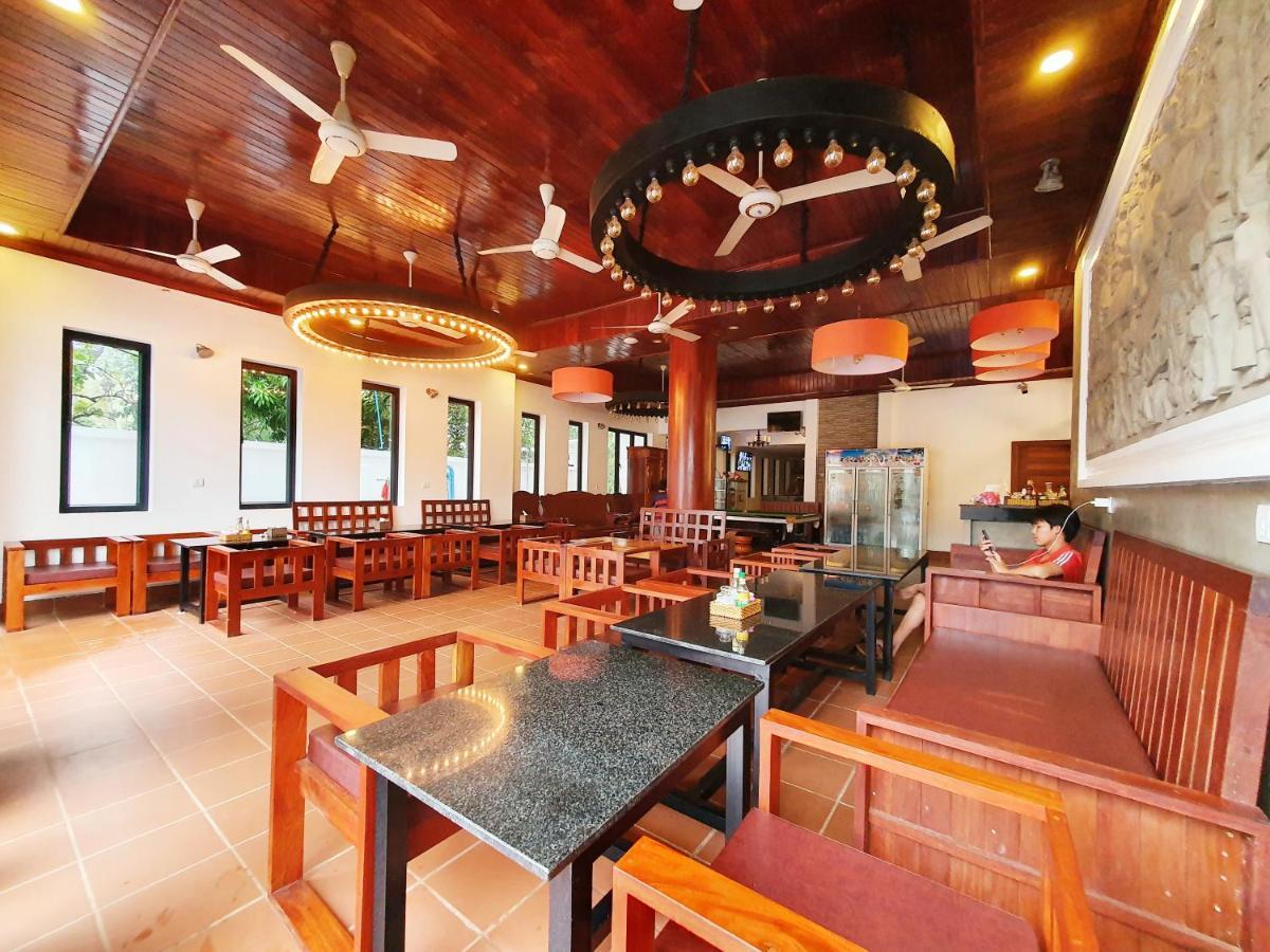 Darling Pub Hostel Siem Reap Extérieur photo