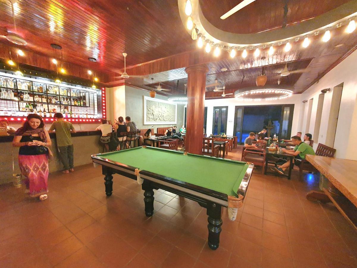 Darling Pub Hostel Siem Reap Extérieur photo