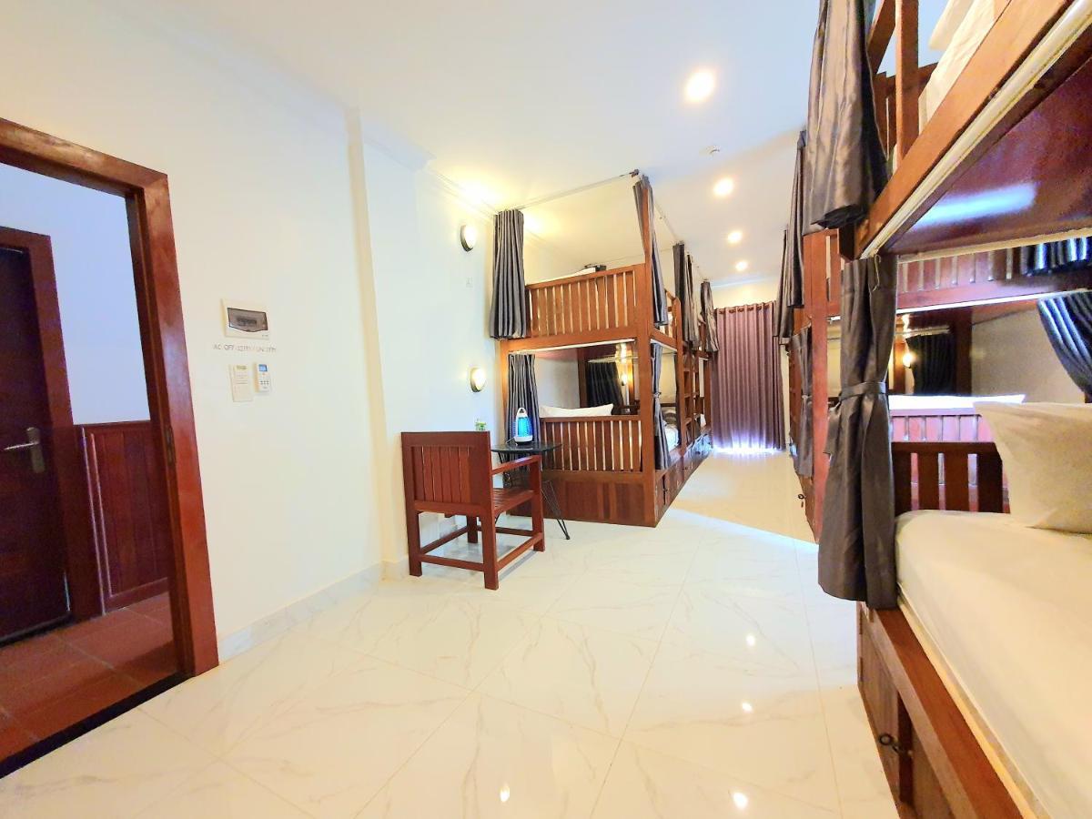 Darling Pub Hostel Siem Reap Extérieur photo